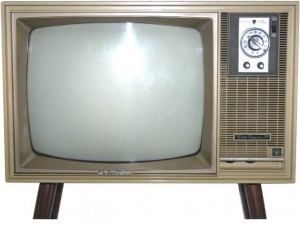 ▲1966년 8월, 금성사(현 LG전자)가 선보인 국내 최초의 흑백 TV ‘VD-191’ / 사진 출처: 금호라디오박물관 