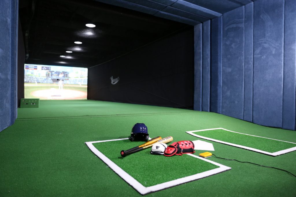 VR 기술과 야구가 결합해 탄생한 스크린 야구 (이미지 출처: 리얼야구존)