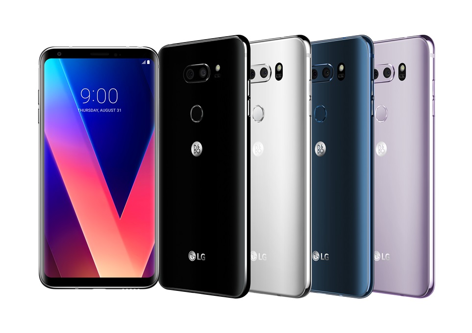 2017년 출시된 LG전자 최신 스마트폰 V30 (이미지 출처: LG전자 블로그)