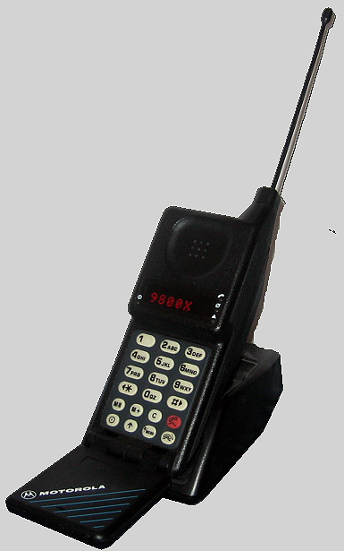 1989년 출시된 모토로라 마이크로택 9800X (이미지 출처: 위키피디아)