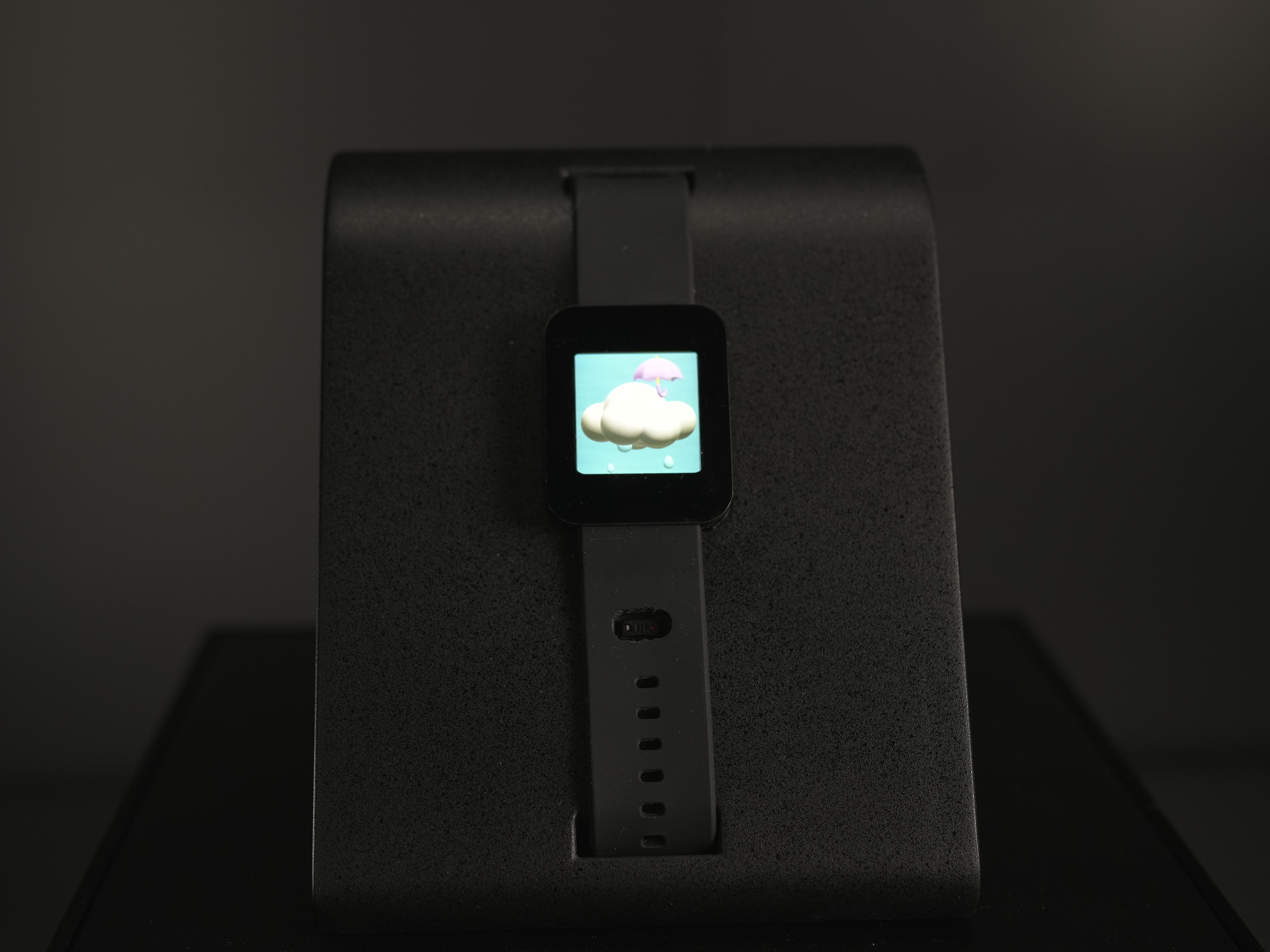 [SID 2024] 1.3″ 4K OLEDoS LFD (Smart Watch) (1)