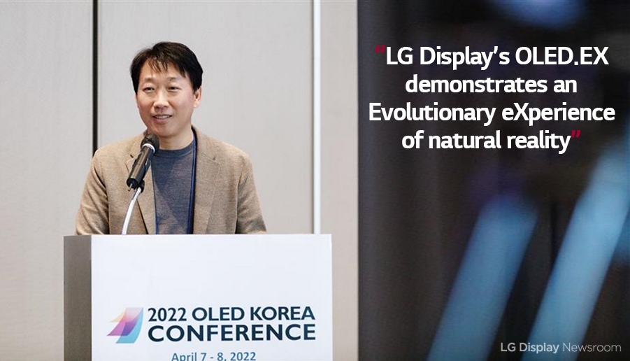 2022_OLED Display leads New Normal era (2)