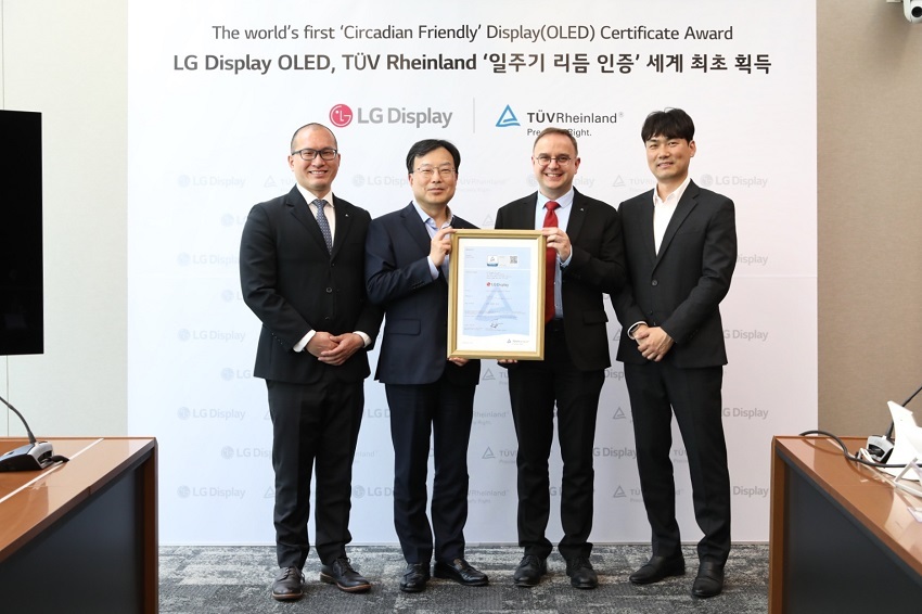 LG Display's OLED Achieved 'Circadian Friendly' Certification (2)