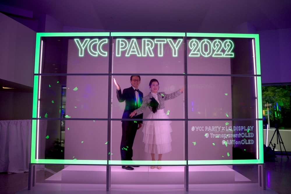 2022_[YCC Party] Transparent OLED (3)