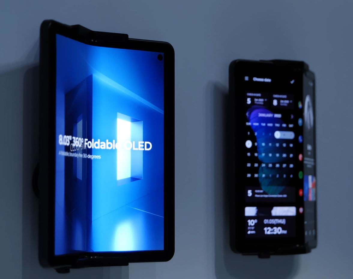 [CES 2023] 8.03-inch 360-degree Foldable OLED (2)