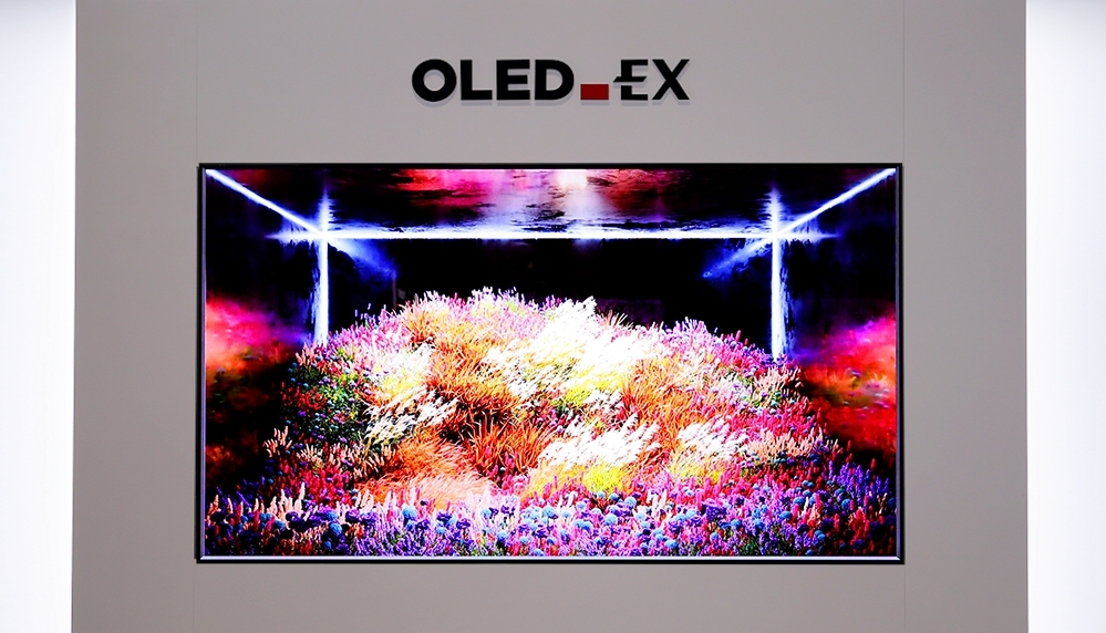 [SID 2022] 97-inch OLED.EX (3)